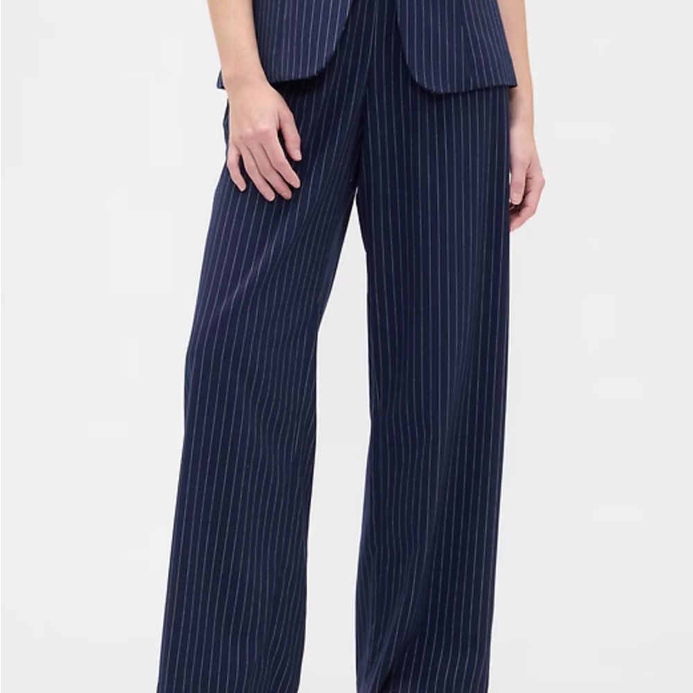 GAP Recycled Mid Rise Easy Wide-Leg Pants, Blue Pin Stripped, SZ S.  NWT